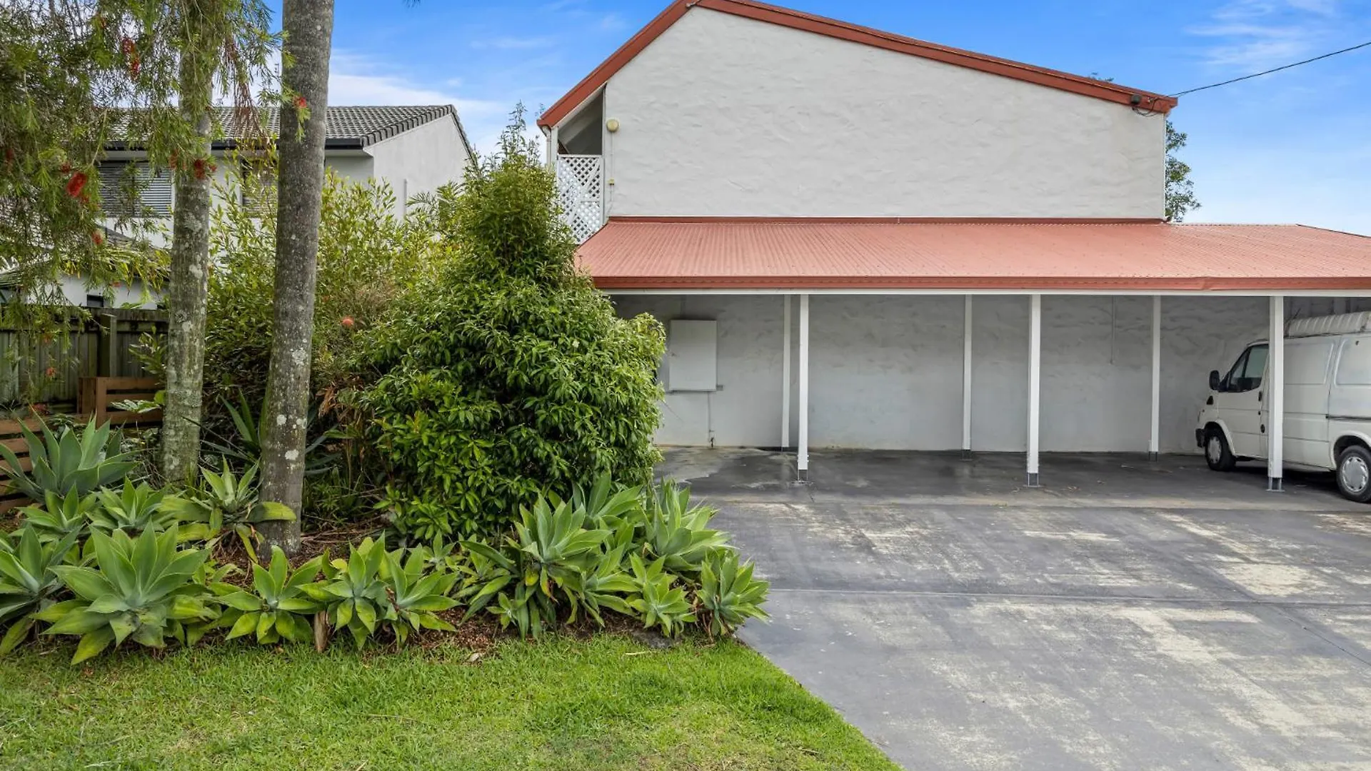Holiday home Chic 2-Bed Cabin-Style Home By Mooloolaba Beach